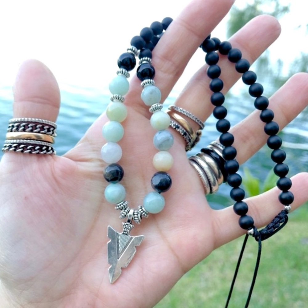 Genuine amazonite & onyx choker arrow necklace - Picture 1 of 10